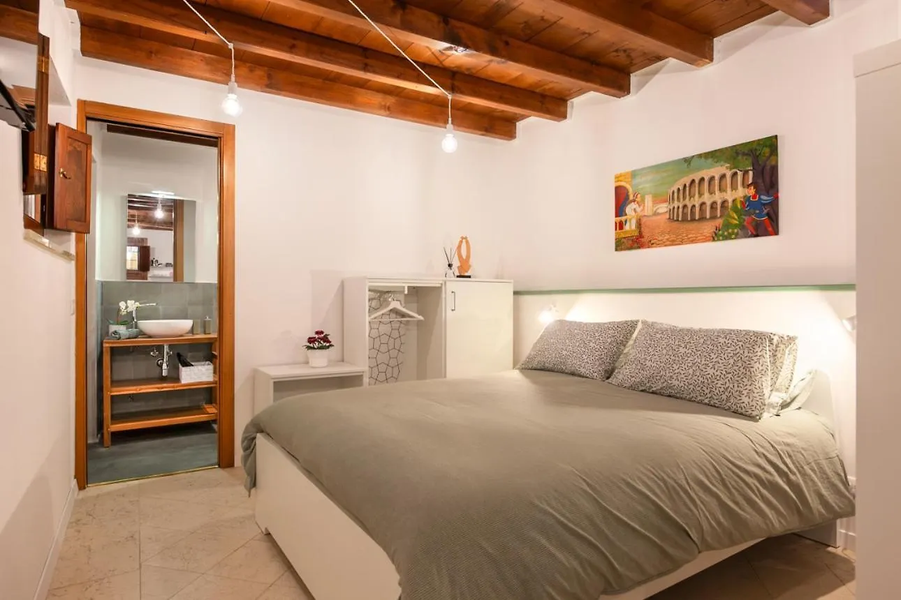 Anniusca Nest Apartamento Verona