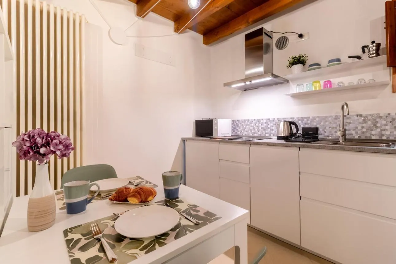 Anniusca Nest Apartamento Verona