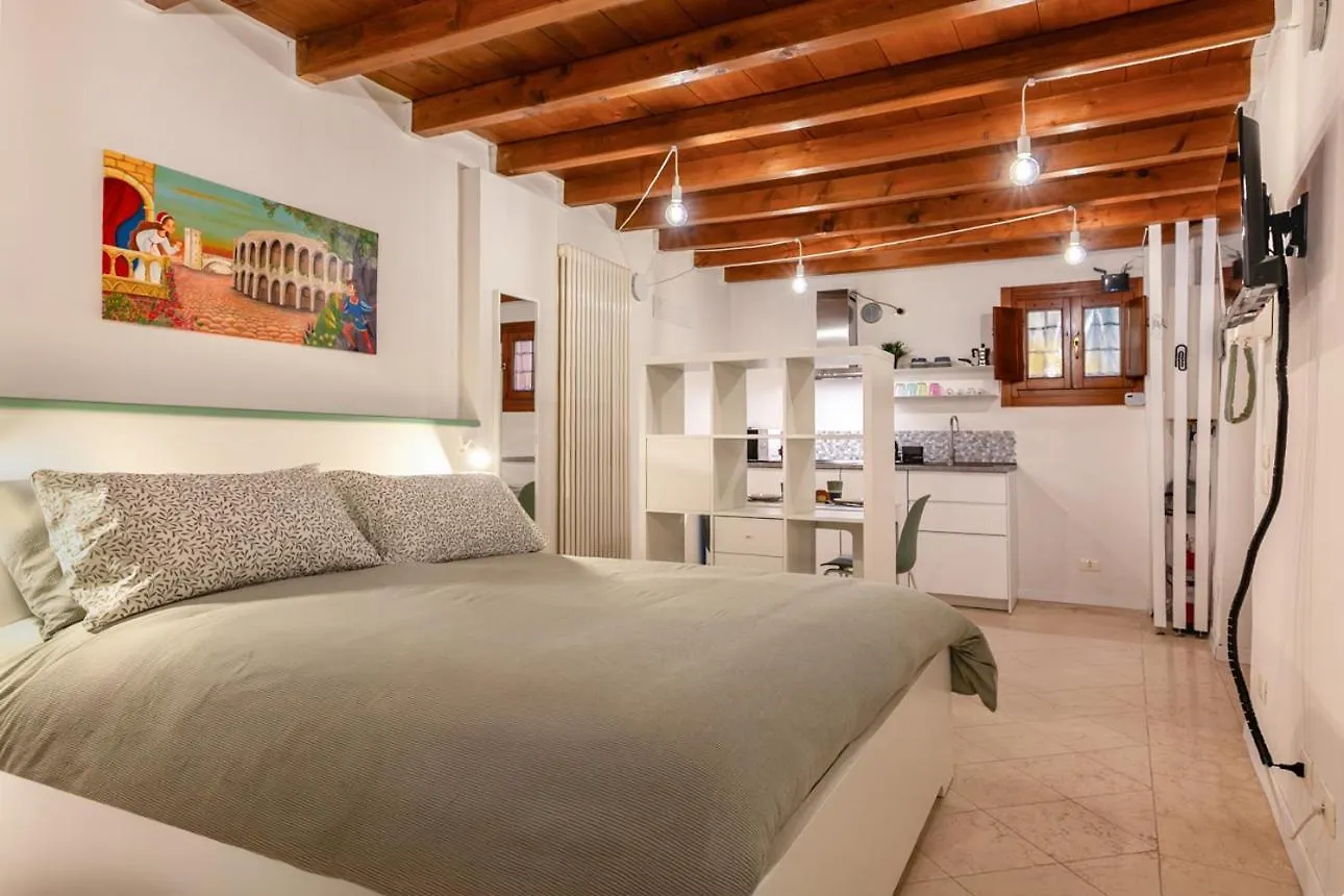 Ferienwohnung Anniusca Nest Verona